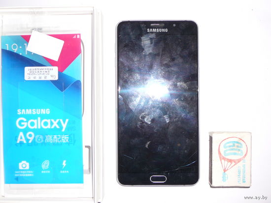 Samsung Galaxy A9 смартфон