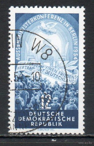 Конференция 4-х держав в Берлине ГДР 1954 год серия из 1 марки