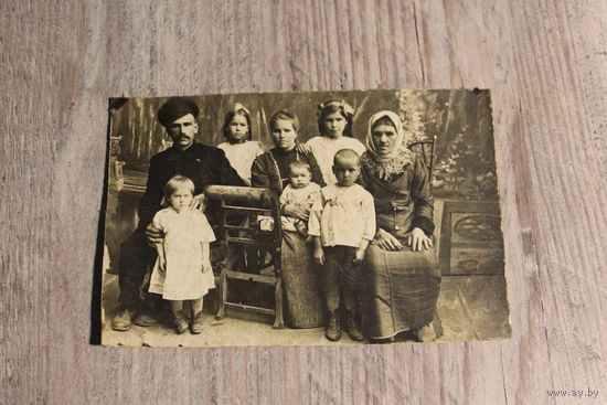 Фотография "Семья", до 1917  года.