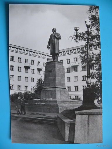 Фото Быковского Ю., Набор открыток "Мурманск", 1979, 12 штук, чистые (памятник Ленину).