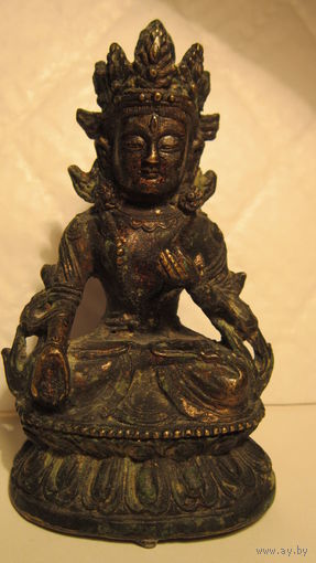 Статуэтка. Будда старинный в женском облике Тары. Бронза.