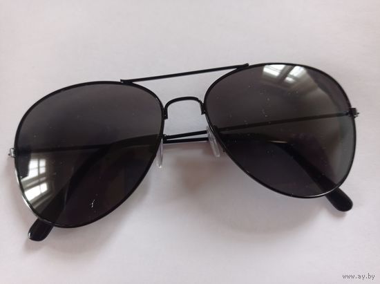 Солнцезащитные очки Авиатор