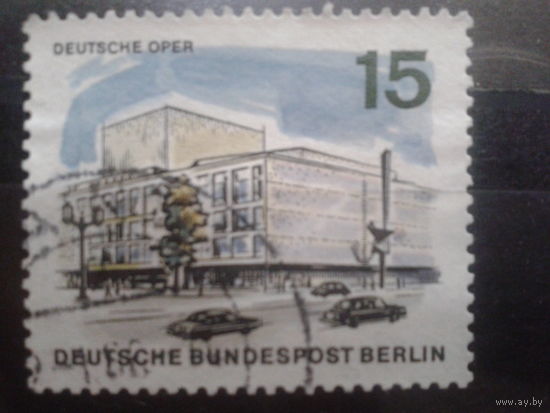 Берлин 1965 Оперный театр Михель-0,3 евро гаш.