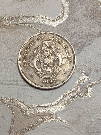 Сейшельские острова 1 рупия 1982 года