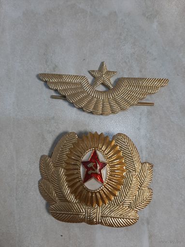 Кокарды на фуражку офицера ВДВ ВВС СССР.  Тип 3 .