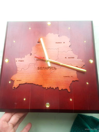 Часы с картой Республики Беларусь