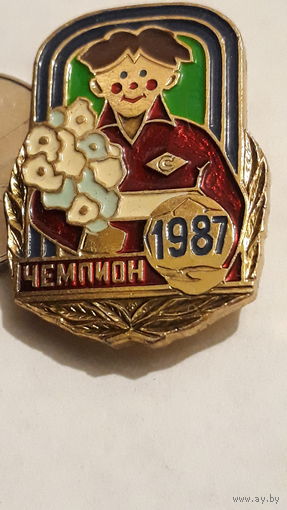 Значок " Спорт  Чемпион 1987 "