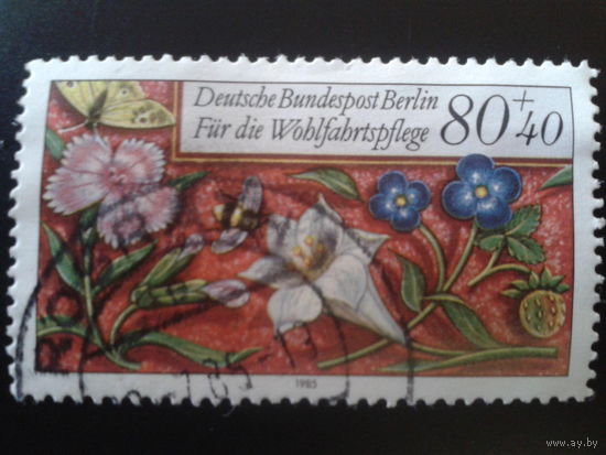 Берлин 1985 Миниатюра - цветы и насекомые Михель-2,0 евро гаш.