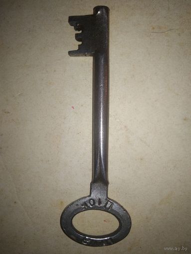 Ключ старинный СССР 28