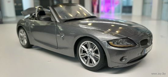 BMW Z4 (Maisto)
