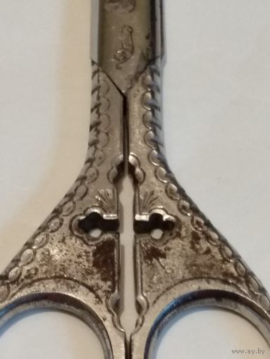Старинные ножницы с прорезным "латинским крестом" фирмы TIGER SOLINGEN.Примерно 1900г.