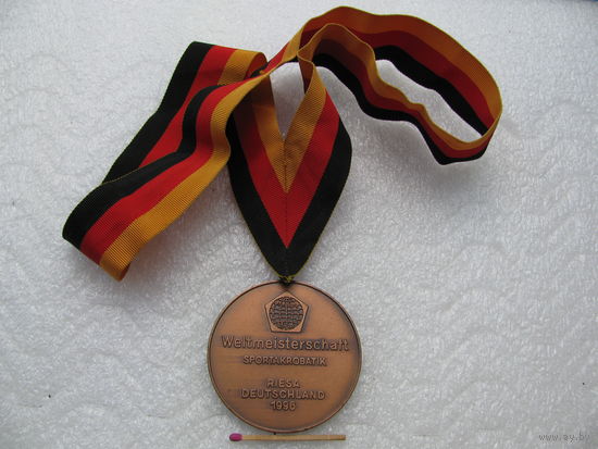 Медаль. Чемпионат мира по спортивной акробатике, г. Риза, Германия. 1996 год
