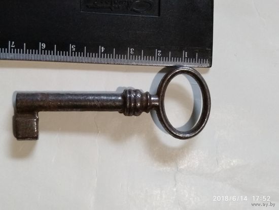 Старинный ключ.XIX-ый век. Длина 66 мм.