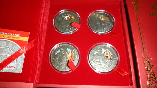 Комплект серебряных памятных монет  Три Мушкетера , 3 Musketeers , 3 Мушкецёры ,   2009 год , серебро , 4 монеты по 20 рублей ,