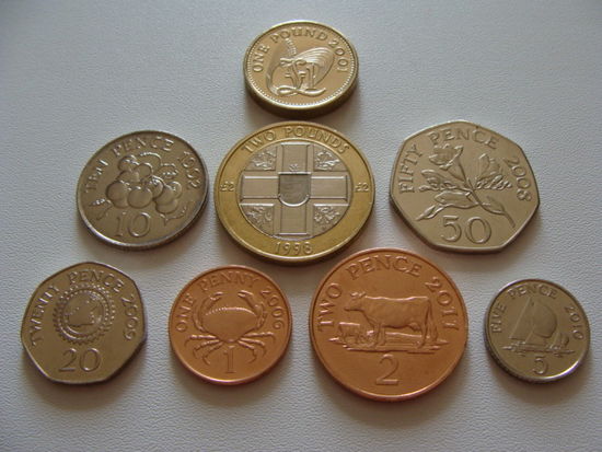 Гернси. набор 8 монет 1,2,5,10,20,50 пенсов 1,2 фунта 1992-2011 год