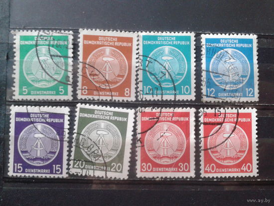 ГДР 1954-7 Служебные марки, герб 8 марок