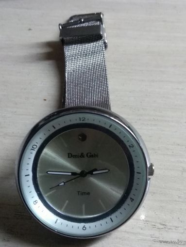 Часы Deni Gabi