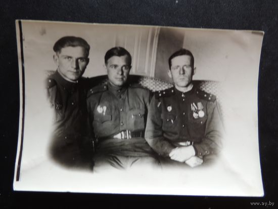 Фото "Фронтовая дружба", 1945 г.