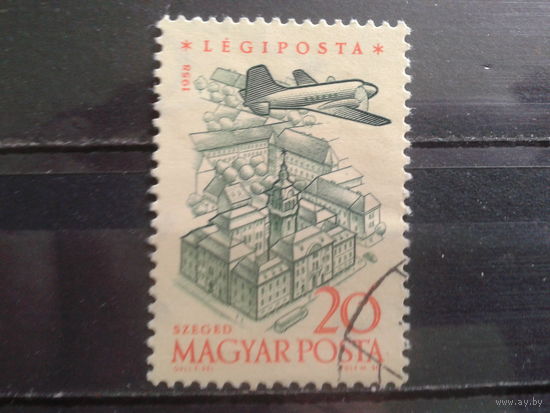 Венгрия 1958 самолет над городом