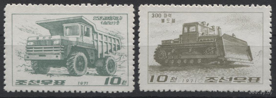 Северная Корея. КНДР 1971 г. Автомобили. Машины. Трактор. БелАз. Чистые. Состояние! **