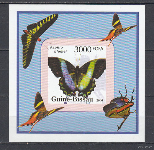 Фауна. Бабочки. Гвинея Бисау. 2006. 1 блок.