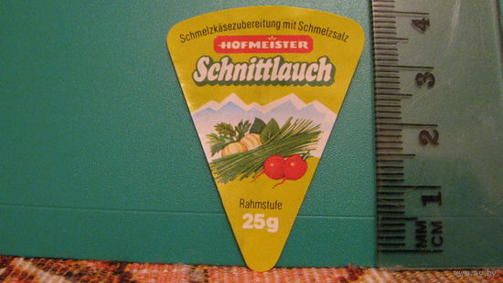 Этикетка от сыра Hofmeister (с чесноком).