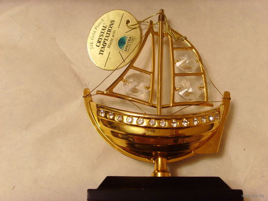 Сувенир swarovski crystal . Корабль . Кораблик