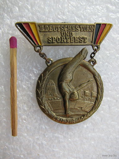 Знак. ГДР. 2-й Немецкий гимнастический и спортивный фестиваль, Лейпциг, 1956г. тяжёлый