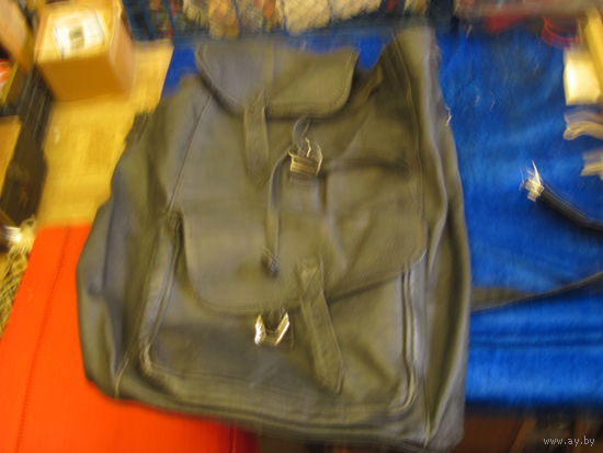 Рюкзак кожаный 40х33х17 см.