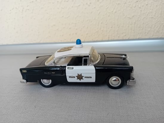 Chevrolet Bel Air 1955 police 1/35