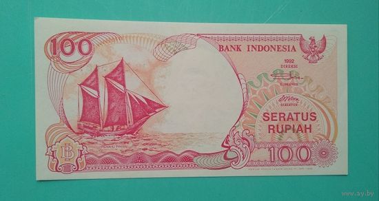 Банкнота 100 рупий Индонезия 1992 - 2000  г.