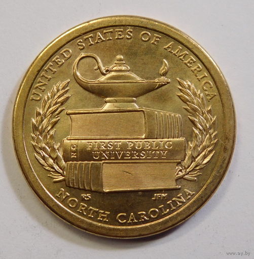 США 1 доллар 2021 Американские инновации Первый университет Северная Каролина Двор D и Р 13-я монета в серии.