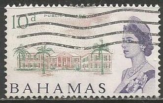 Багамы. Королева Елизавета II. Главная площадь Нассау. 1965г. Mi#217.