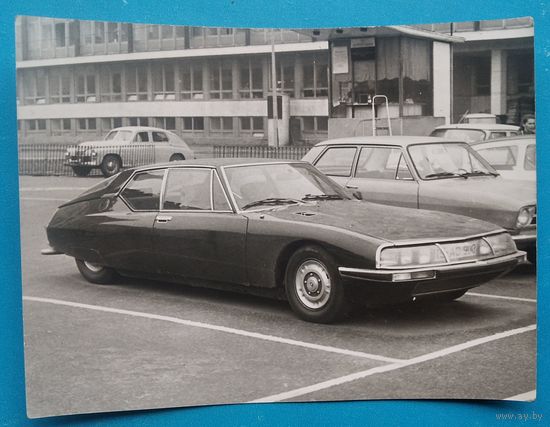 Фото автомобиля Citroеn. 1970-е 9х12 см.