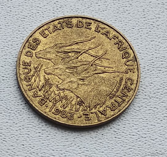 Центральная Африка 10 франков, 1983 1-3-12