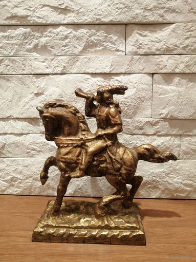 Чугунная статуэтка индеец на лошади19на19см
