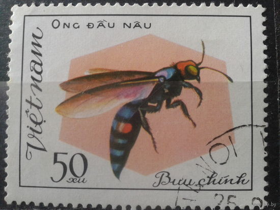 Вьетнам 1982 Пчела
