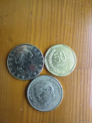 Перу 50 центов 2017, Марокко 1 драхма 2012, Италия 50 лир 1977 - 104