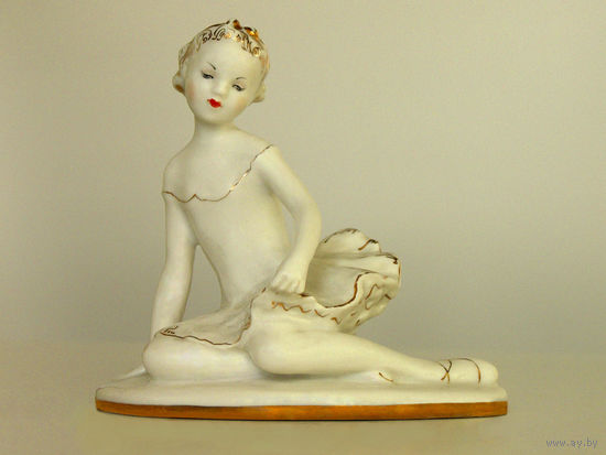 Фарфоровая скульптура Машенька (Юная балерина).(ЛФЗ)