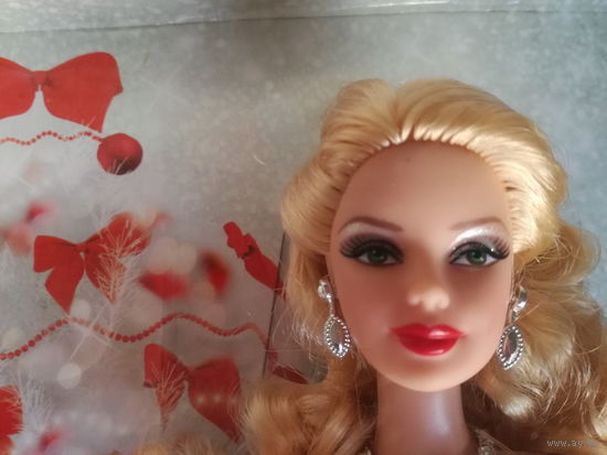 Барби, Happy Holiday Barbie 2012