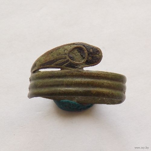 Кольцо в форме змейки с остатками эмали 1855 год Диаметр 21 мм