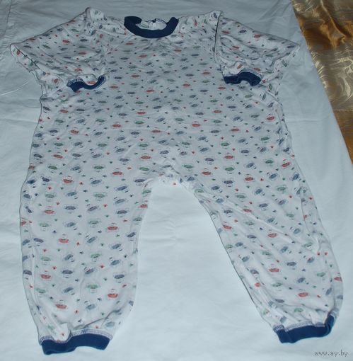 Пижама-комбинезон на рост 110
