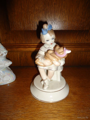 Девочка с мишкой СССР ЗХК Полонное У мишки болят зубки
