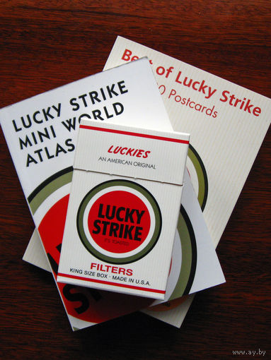 Сувенирный набор Lucky Strike Атлас мира, открытки, игральные карты, ручка