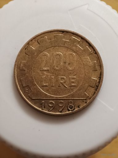 Италия 200 лир 1998 год