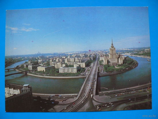 Круцко Б.(фото), Москва. Вид на Кутузовский проспект; 1986, чистая.