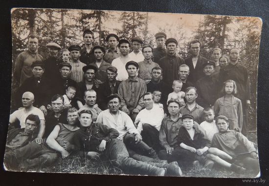 Фото "Переселенцы из Молодечно на золотых приисках в Якутии", г. Алдан, 1938 г.