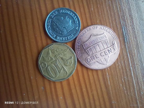 ЮАР 10 центов 2007, Нидерланды 10 центов 1974, Сша 1 цент 2015 Д -57