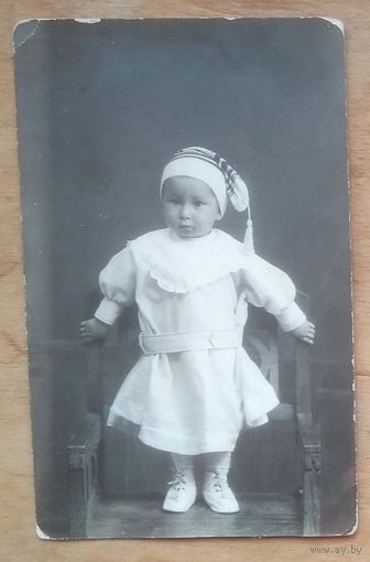 Фото ребенка. 1920-е. 8.5х13.5 см