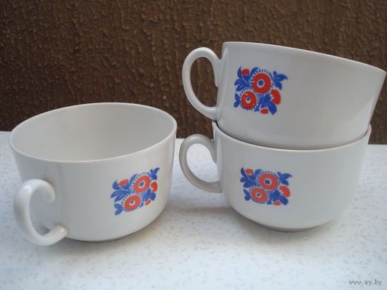 Три чашки из СССР.